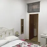 Partenope Legend Bed & Breakfast *
