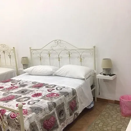 Panzió Partenope Legend *