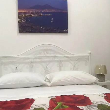 Partenope Legend Nocleg ze śniadaniem