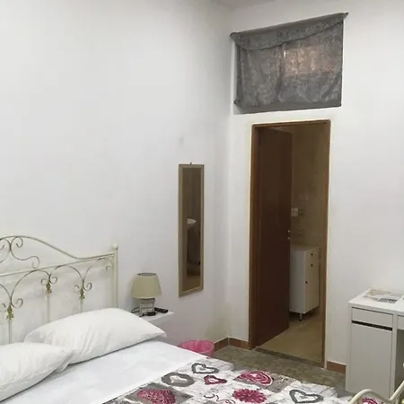 Partenope Legend B&B *